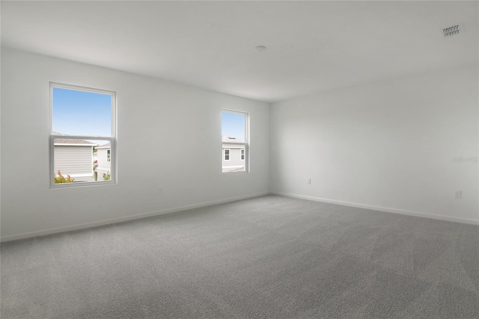 SEASONS AT MAGNOLIA POINTE - Residential