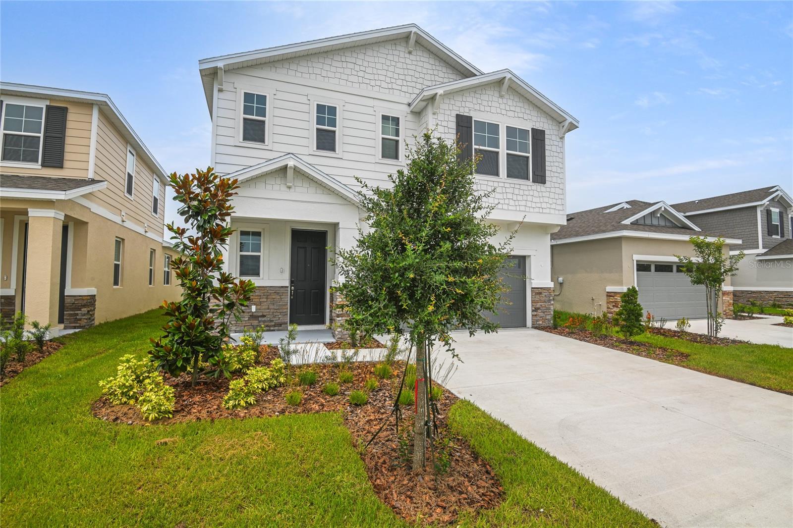 The 2-story Laurel plan offers an inviting entry way foyer, spacious entertaining space that includes a large kitchen quartz counters top, stainless steel appliances, 42" white kitchen cabinets. 4 door glass sliders lead out to an inviting covered patio. 4 bedrooms upstairs along side convenient laundry room. dual sinks on bathroom vanities upstairs, with large shower in Master bathroom. 1x capital contribution fee of $850.