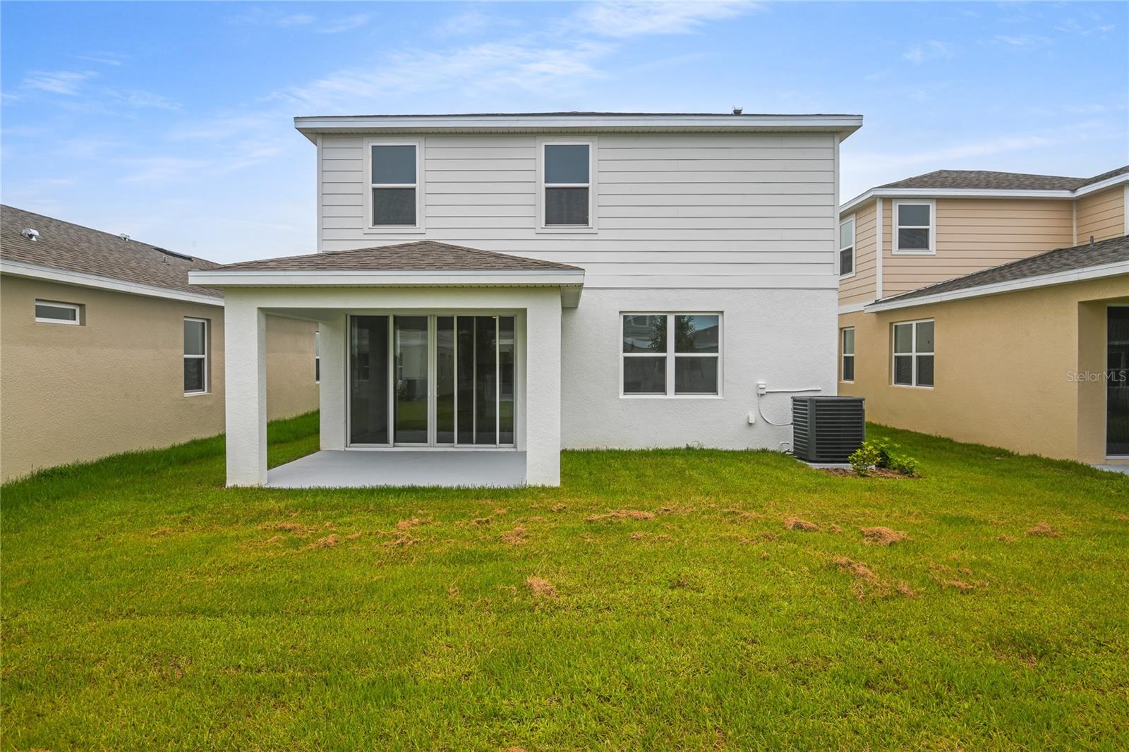 SEASONS AT MAGNOLIA POINTE - Residential