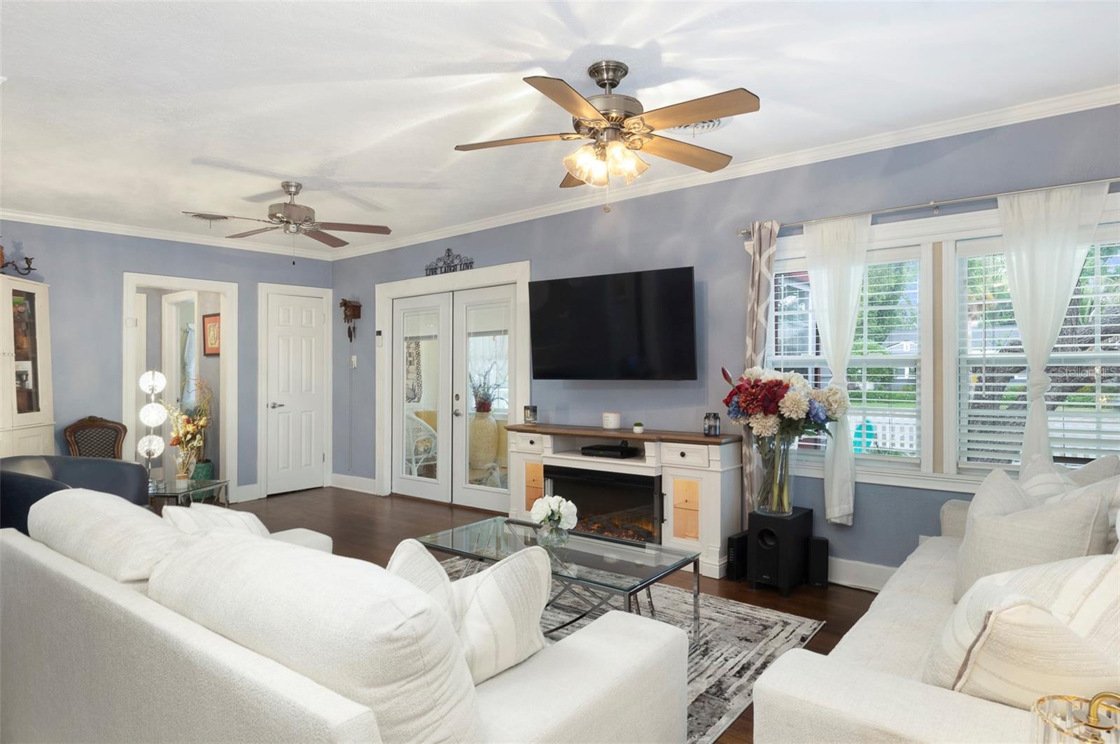 INTER BAY - Residential