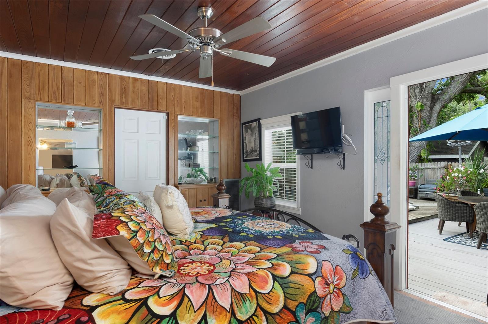 INTER BAY - Residential