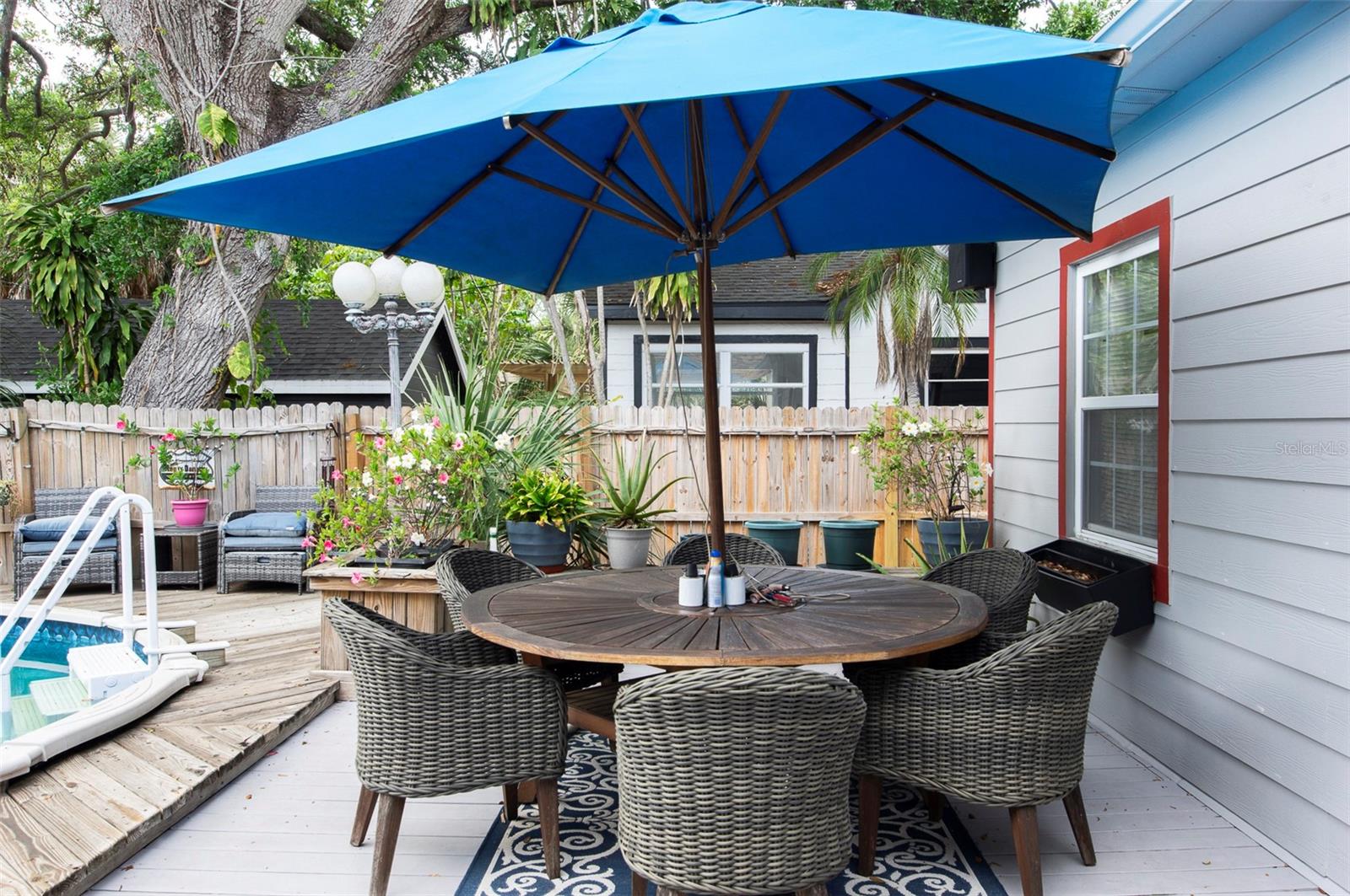 INTER BAY - Residential