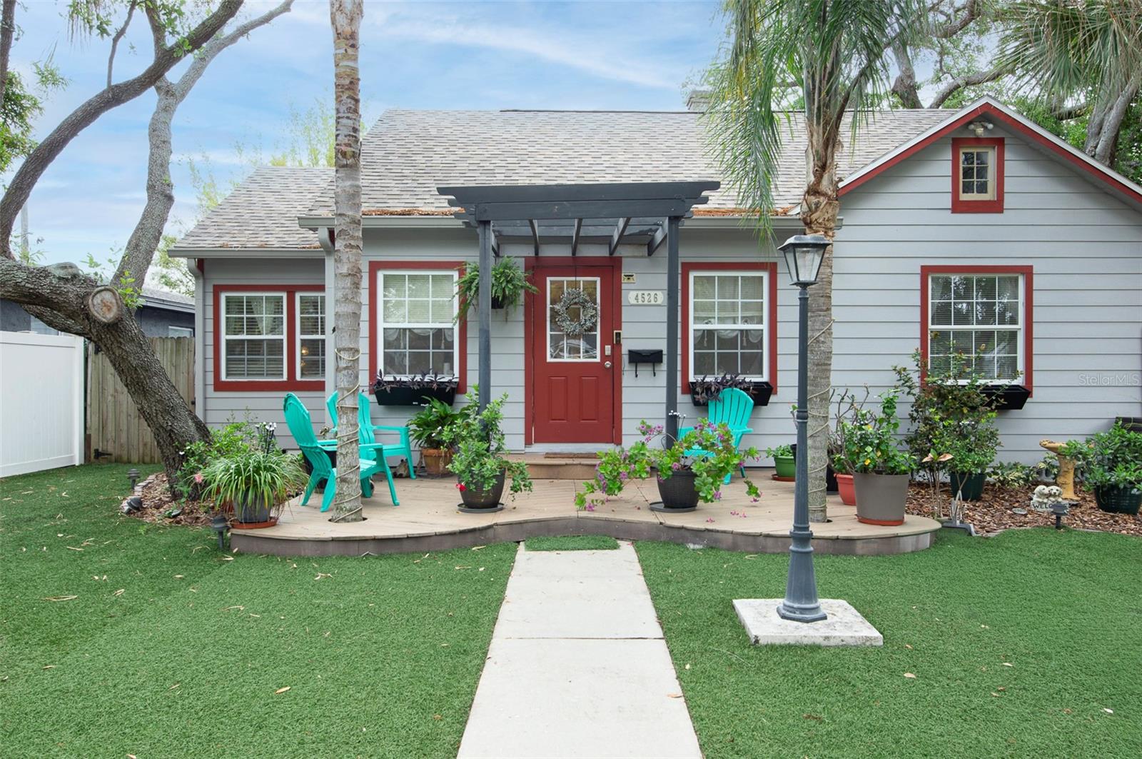 INTER BAY - Residential