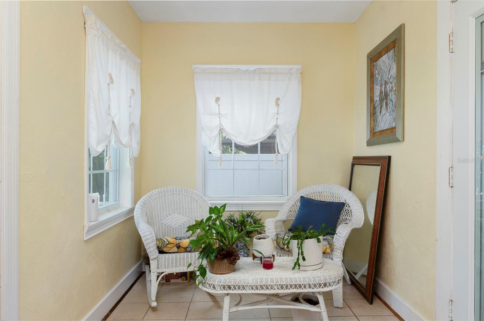 INTER BAY - Residential