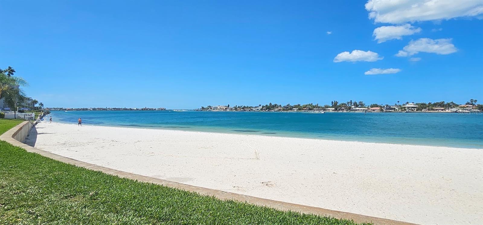 BAHIA VISTA - Residential