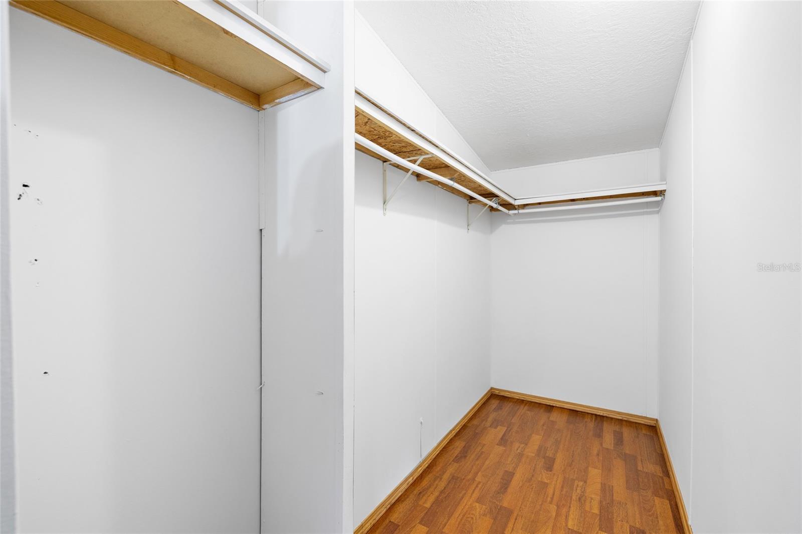 TROPICAL ACRES SOUTH UNIT 4 - Residential