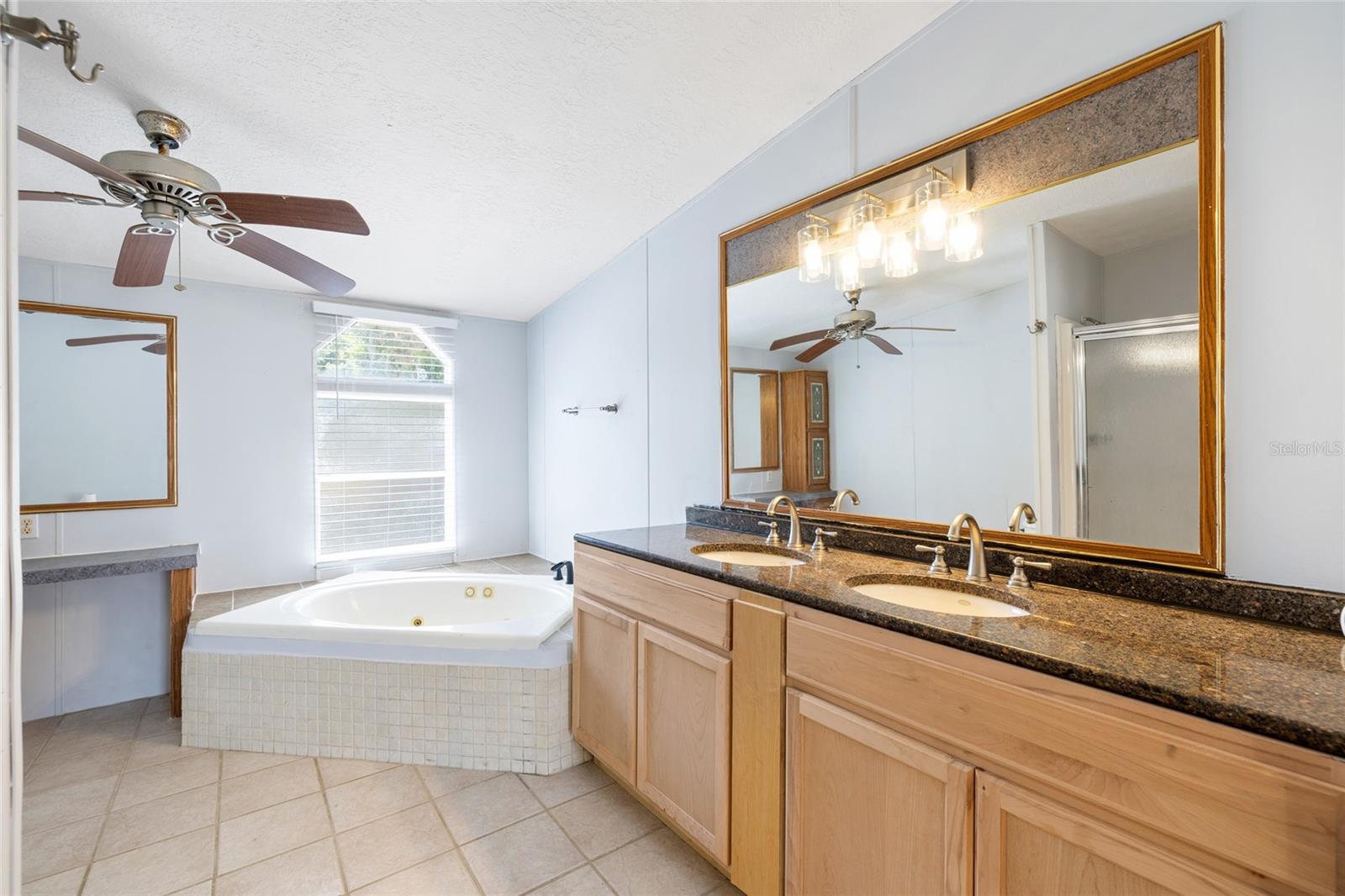 TROPICAL ACRES SOUTH UNIT 4 - Residential