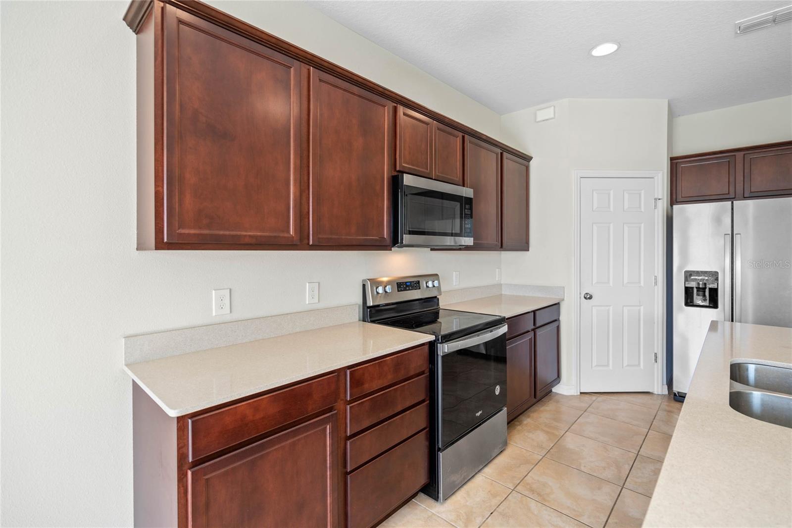 FOUNTAIN PARK - Residential