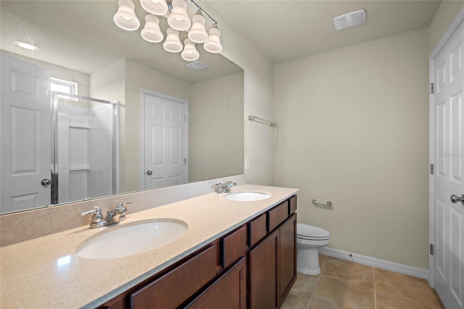 FOUNTAIN PARK - Residential