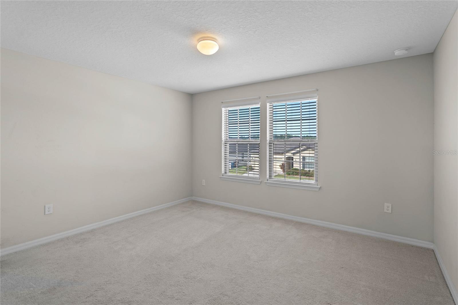 FOUNTAIN PARK - Residential