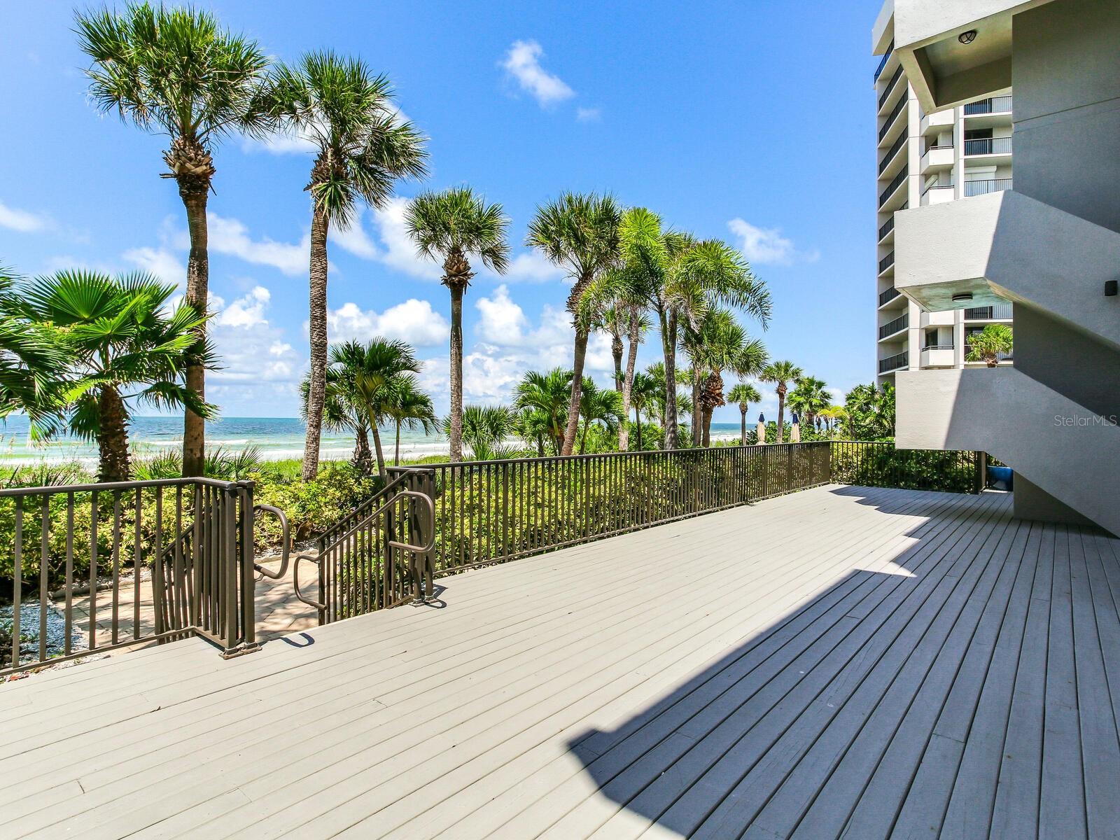 DANS ISLAND ON SAND KEY CONDO - Residential