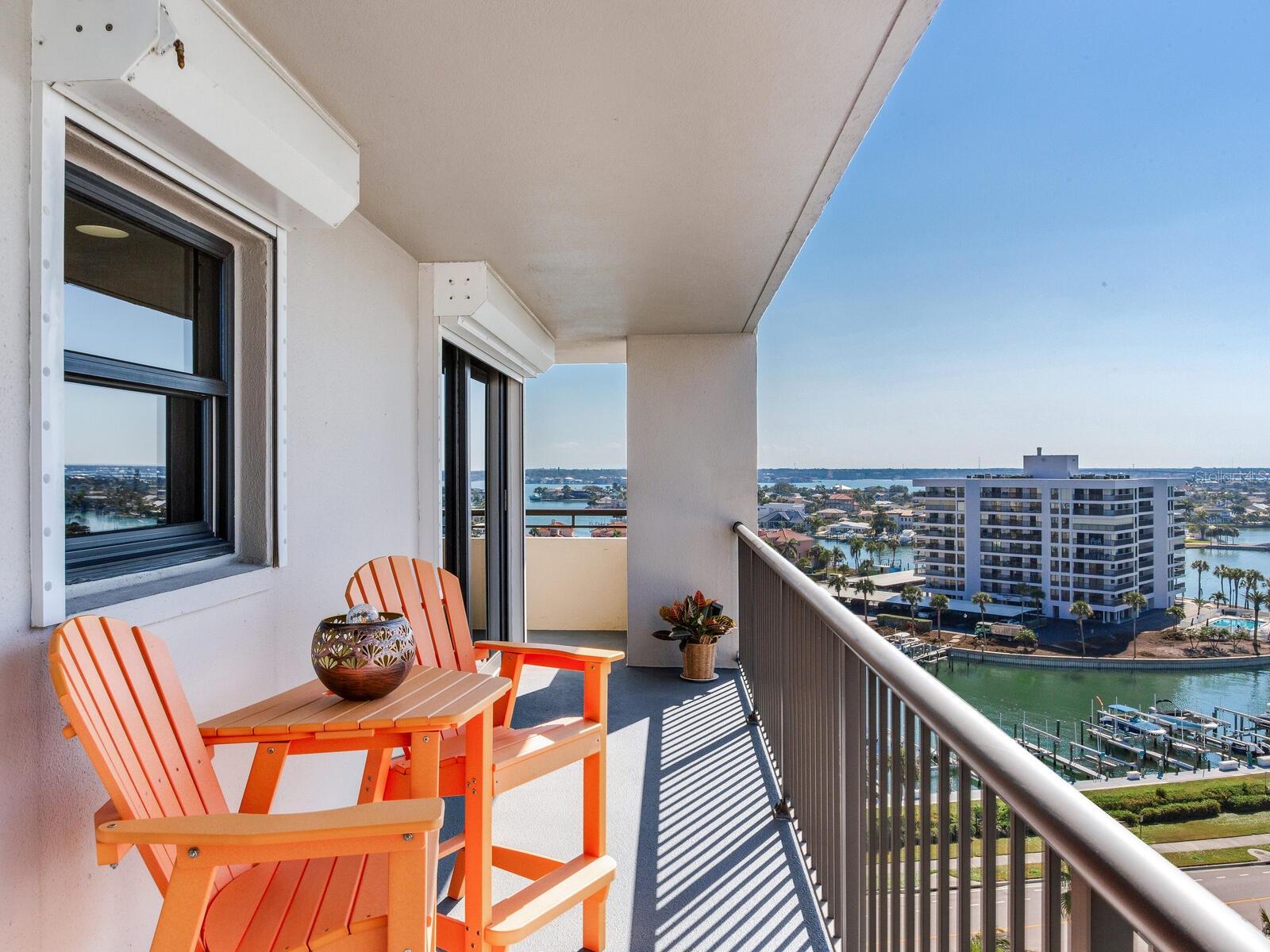 DANS ISLAND ON SAND KEY CONDO - Residential