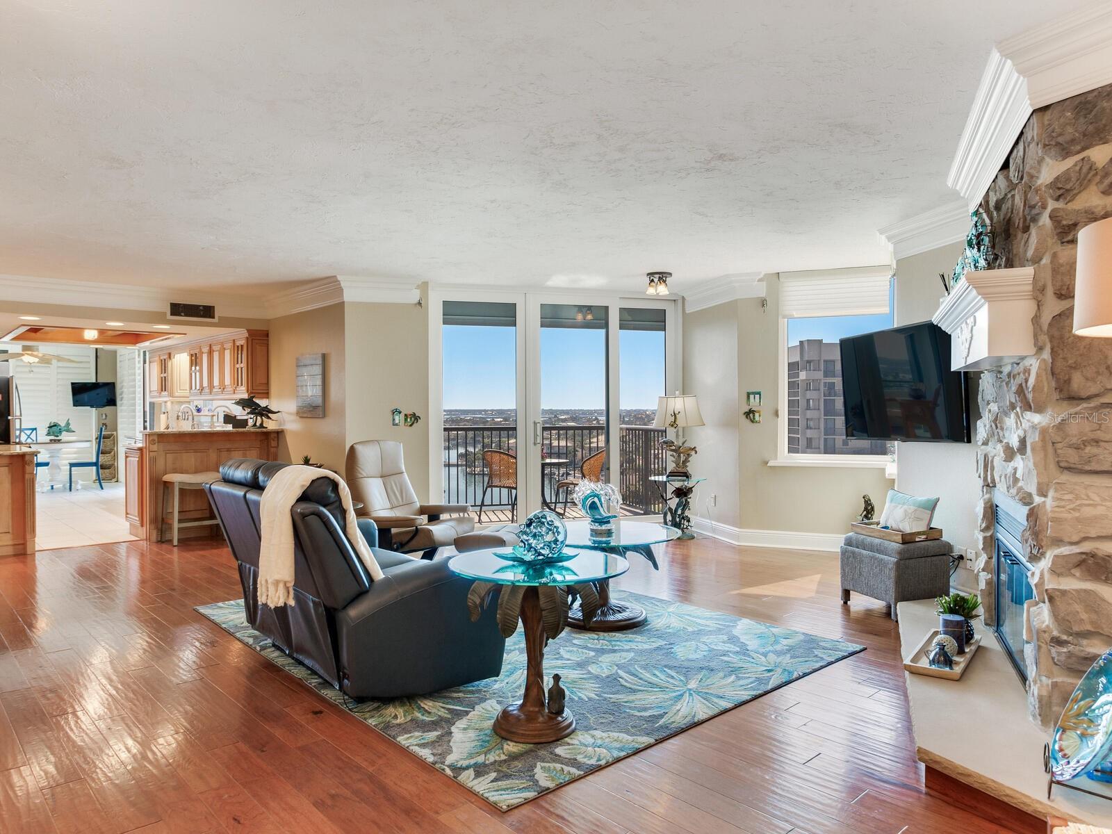 DANS ISLAND ON SAND KEY CONDO - Residential