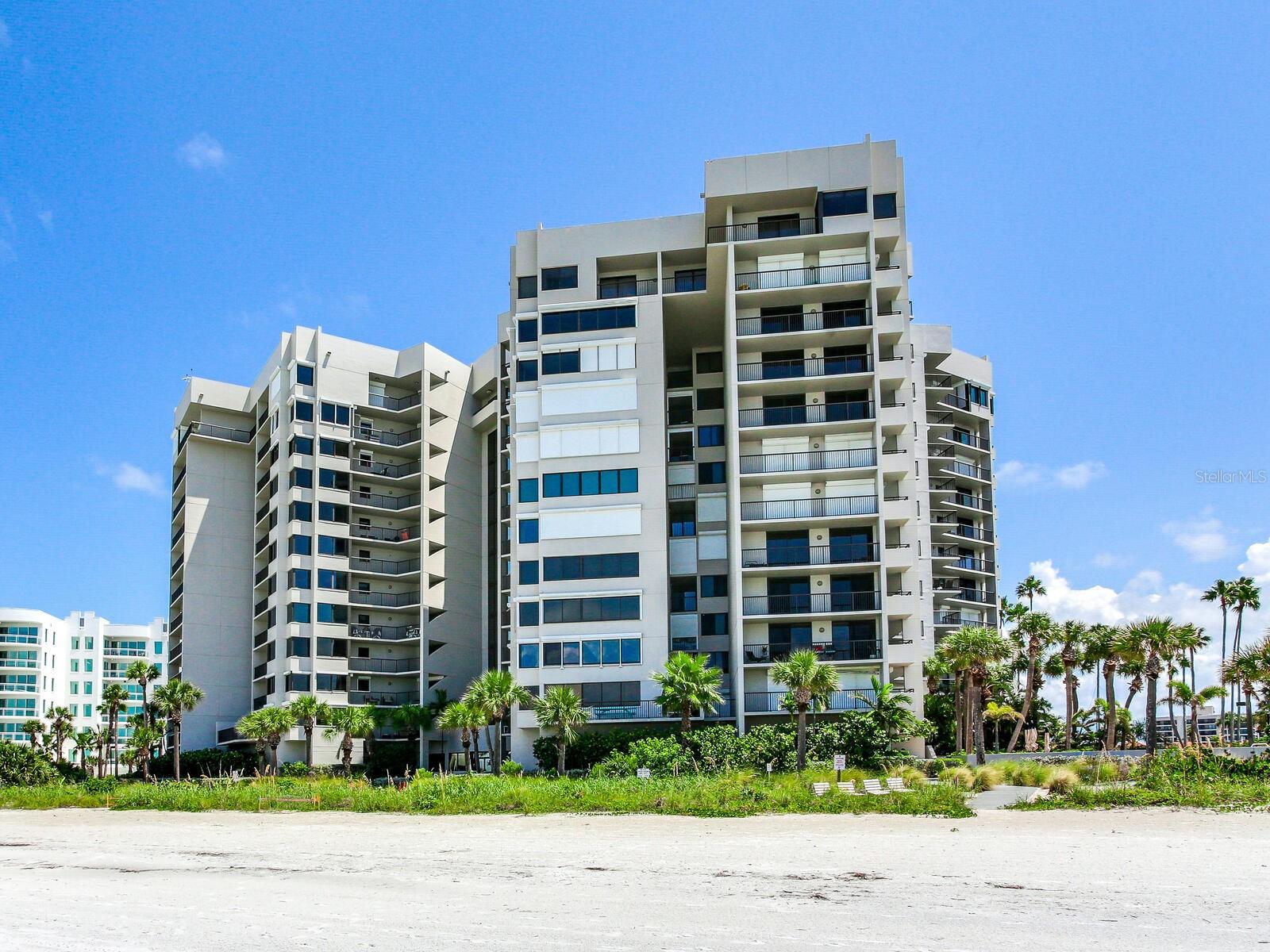 DANS ISLAND ON SAND KEY CONDO - Residential
