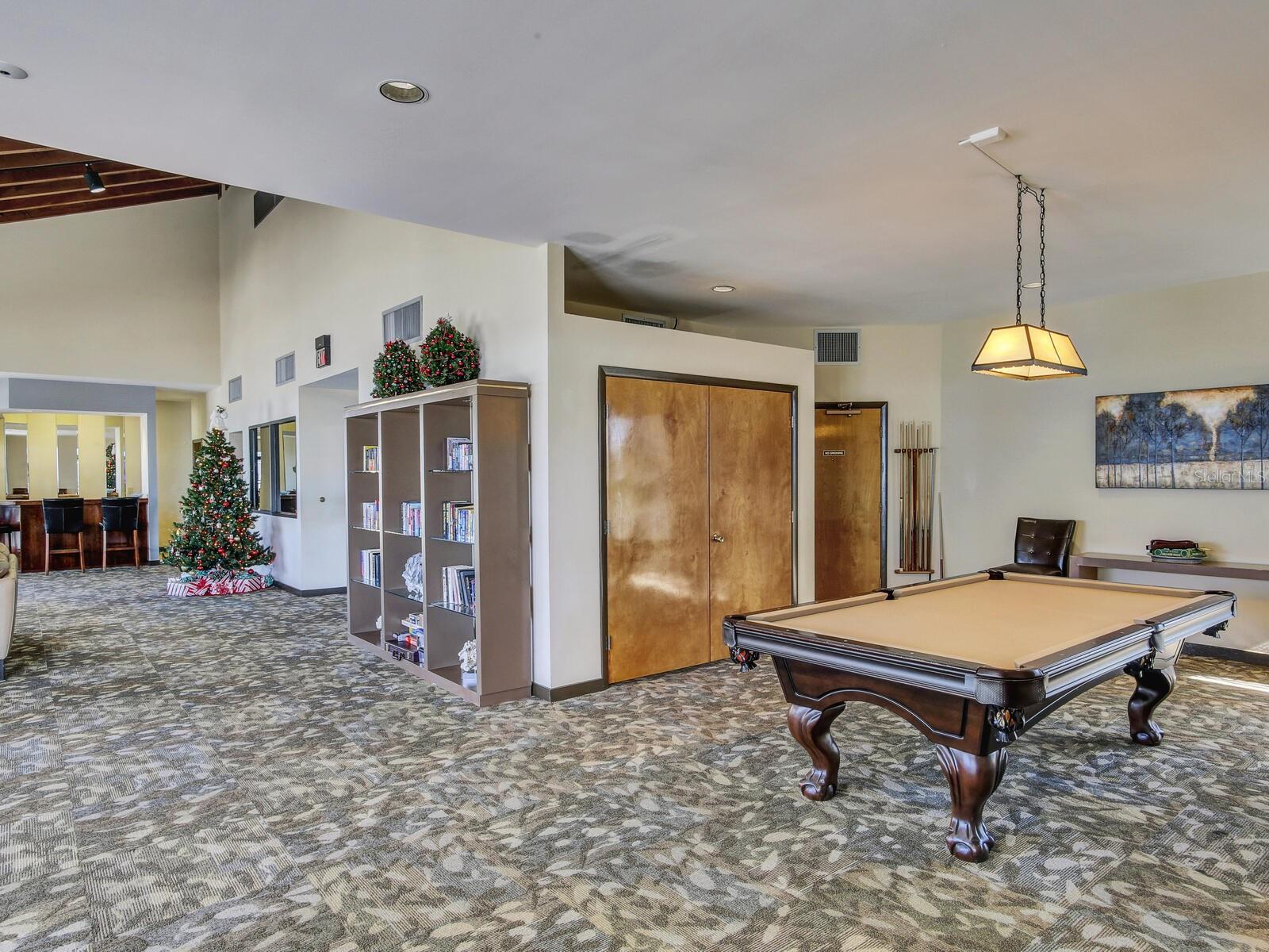 DANS ISLAND ON SAND KEY CONDO - Residential