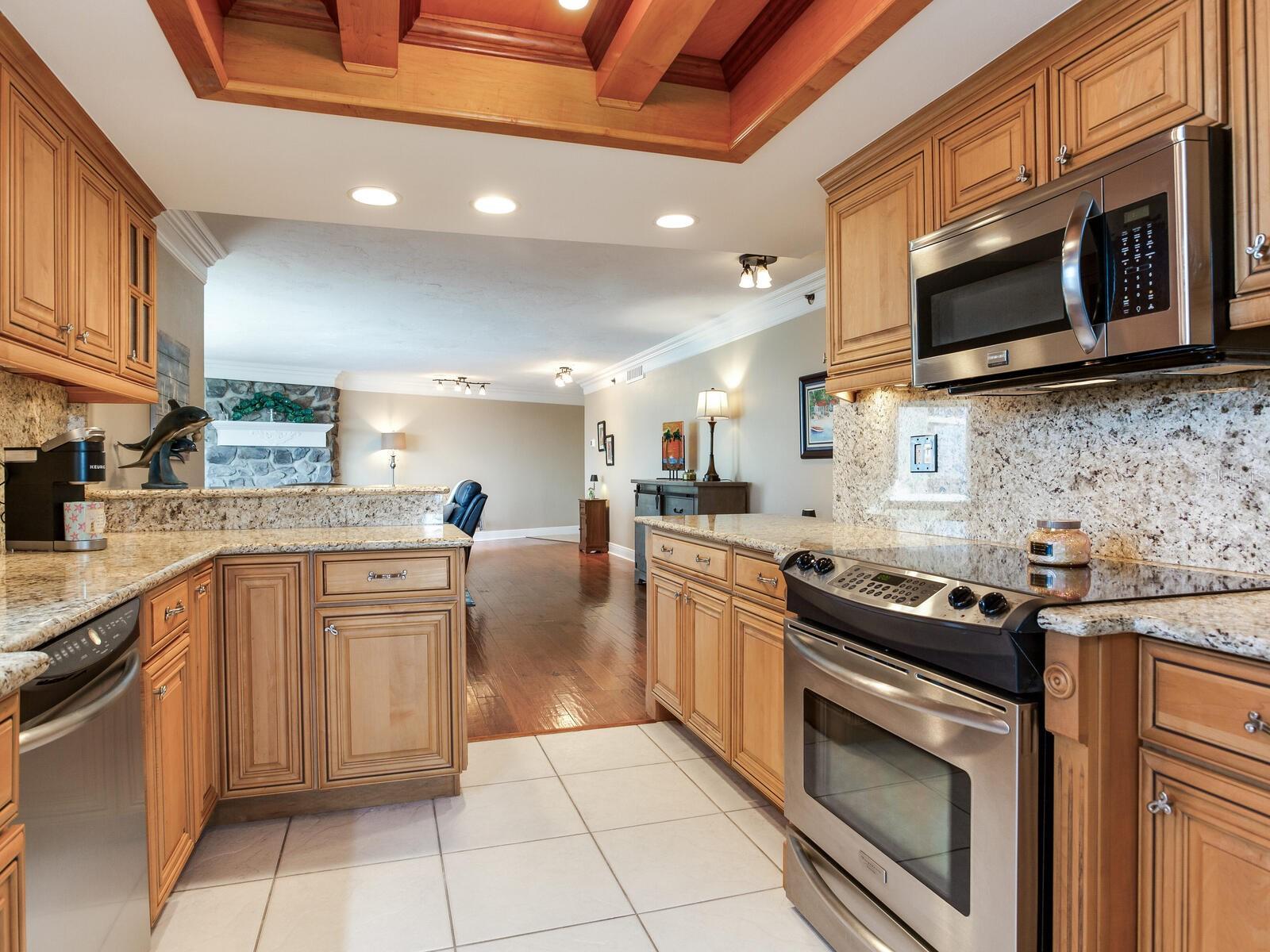 DANS ISLAND ON SAND KEY CONDO - Residential