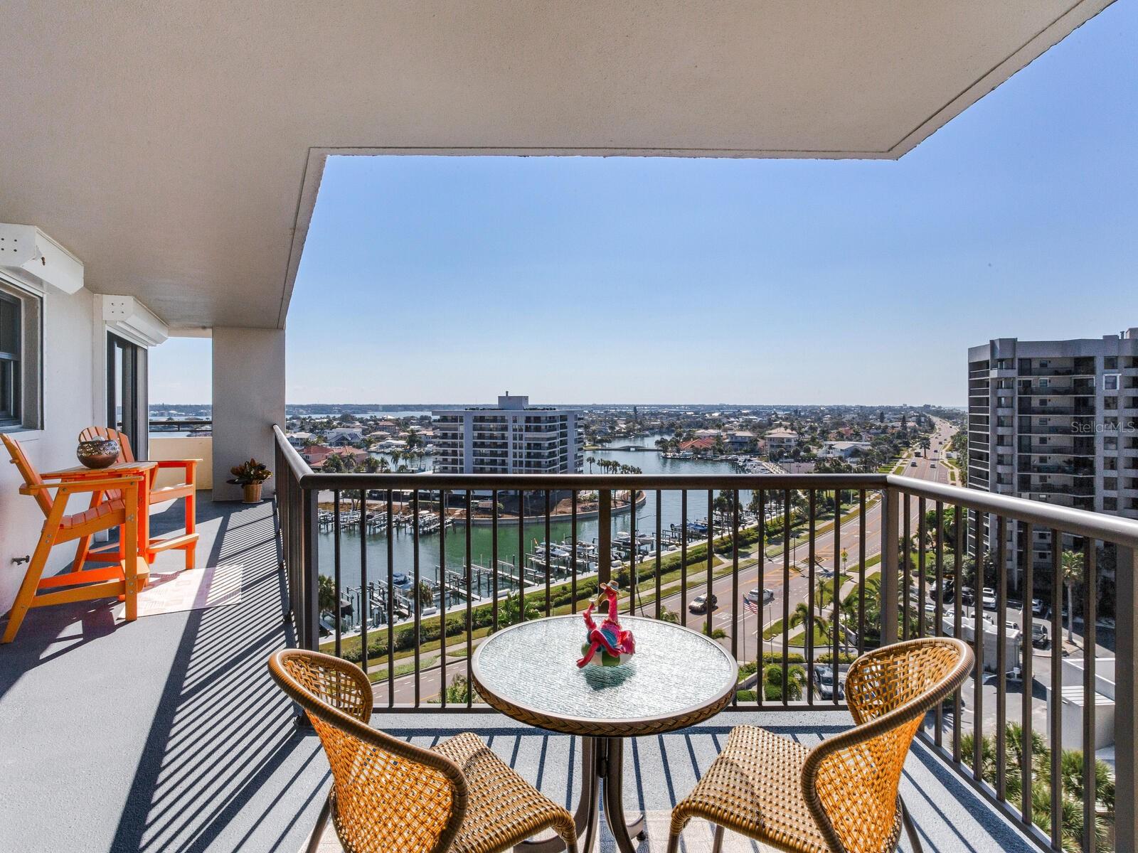 DANS ISLAND ON SAND KEY CONDO - Residential