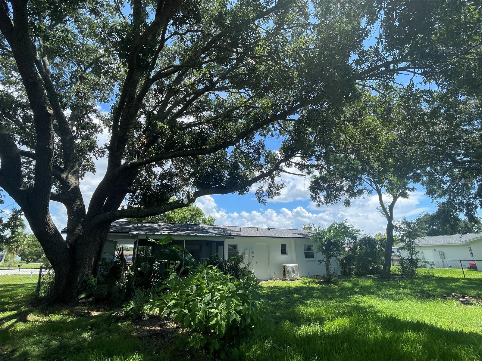 SPRING HILL - Residential Lease