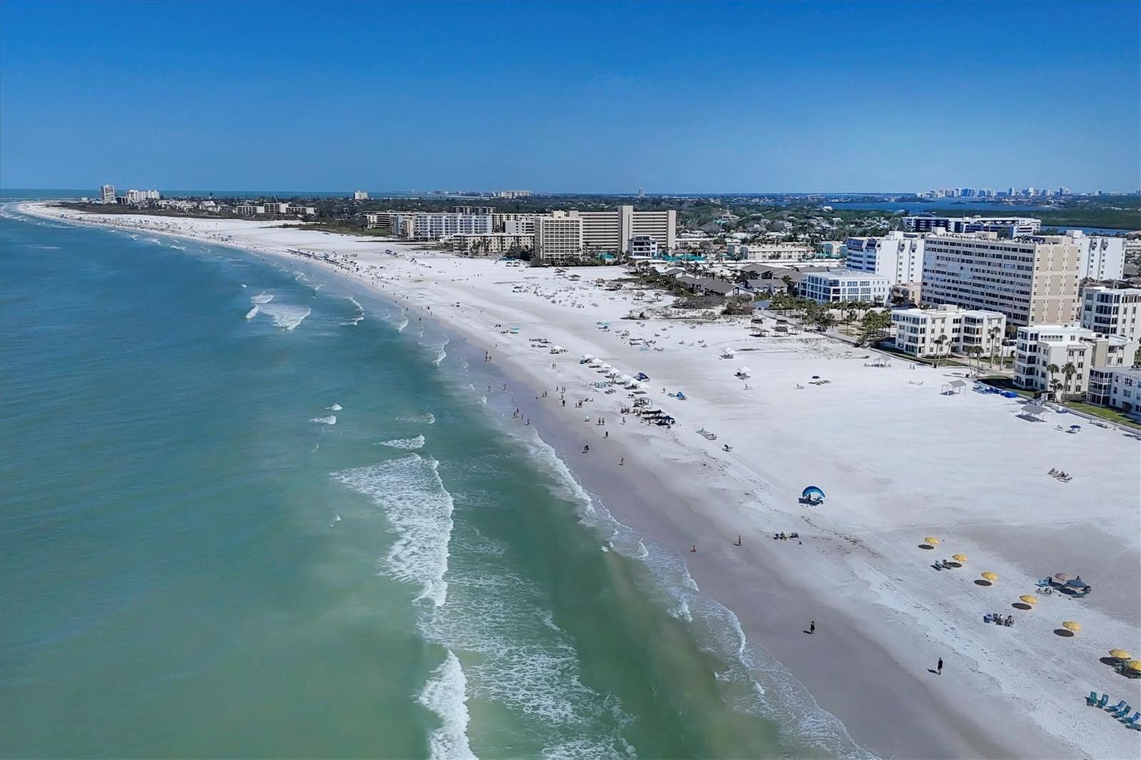 SIESTA DUNES BEACH / SIESTA KEY - Residential