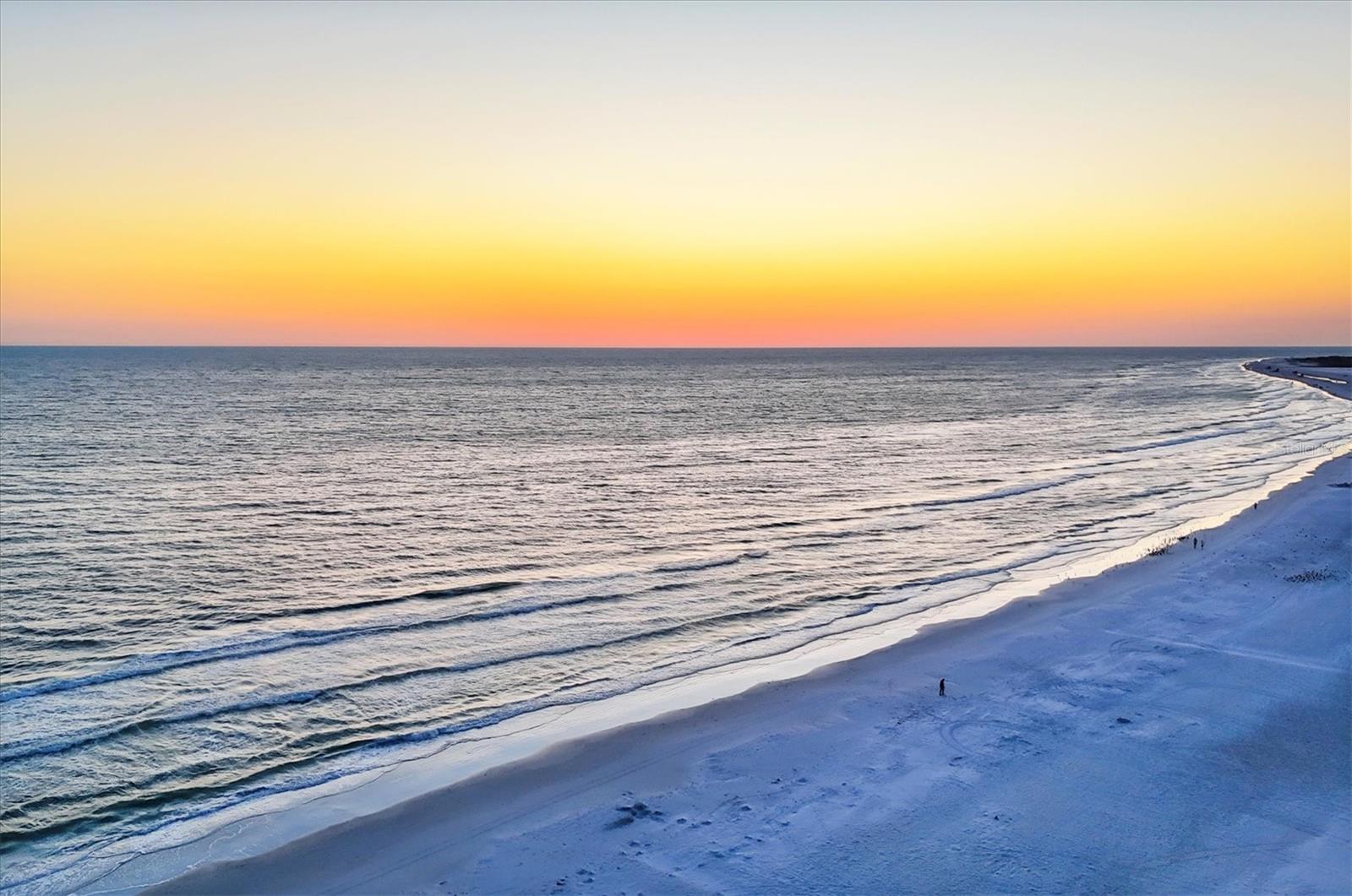 SIESTA DUNES BEACH / SIESTA KEY - Residential