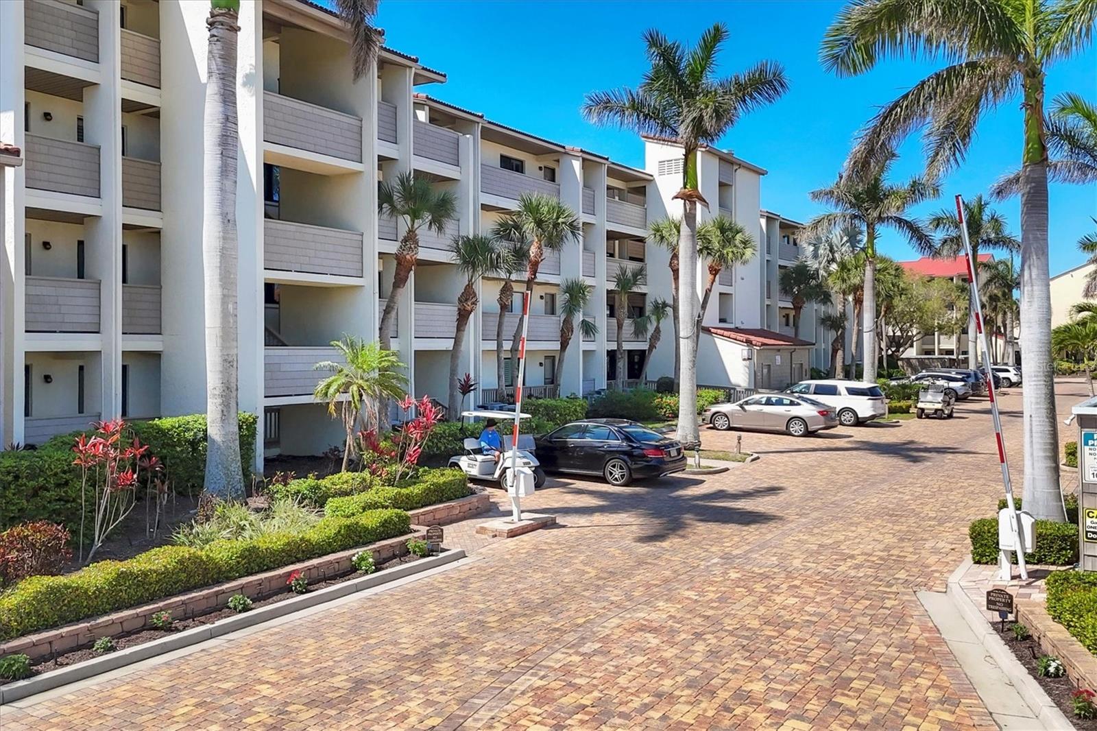 SIESTA DUNES BEACH / SIESTA KEY - Residential