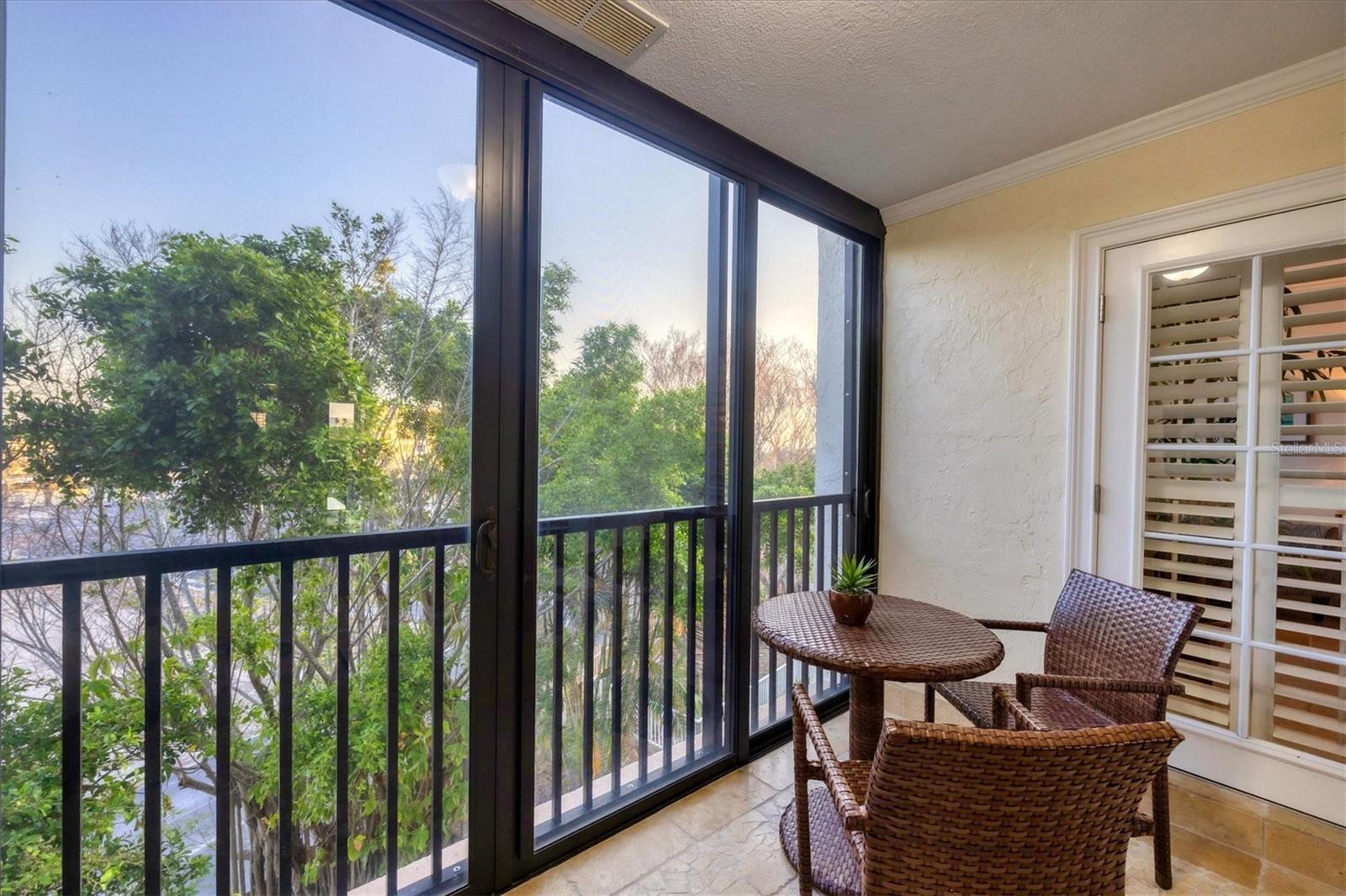 SIESTA DUNES BEACH / SIESTA KEY - Residential