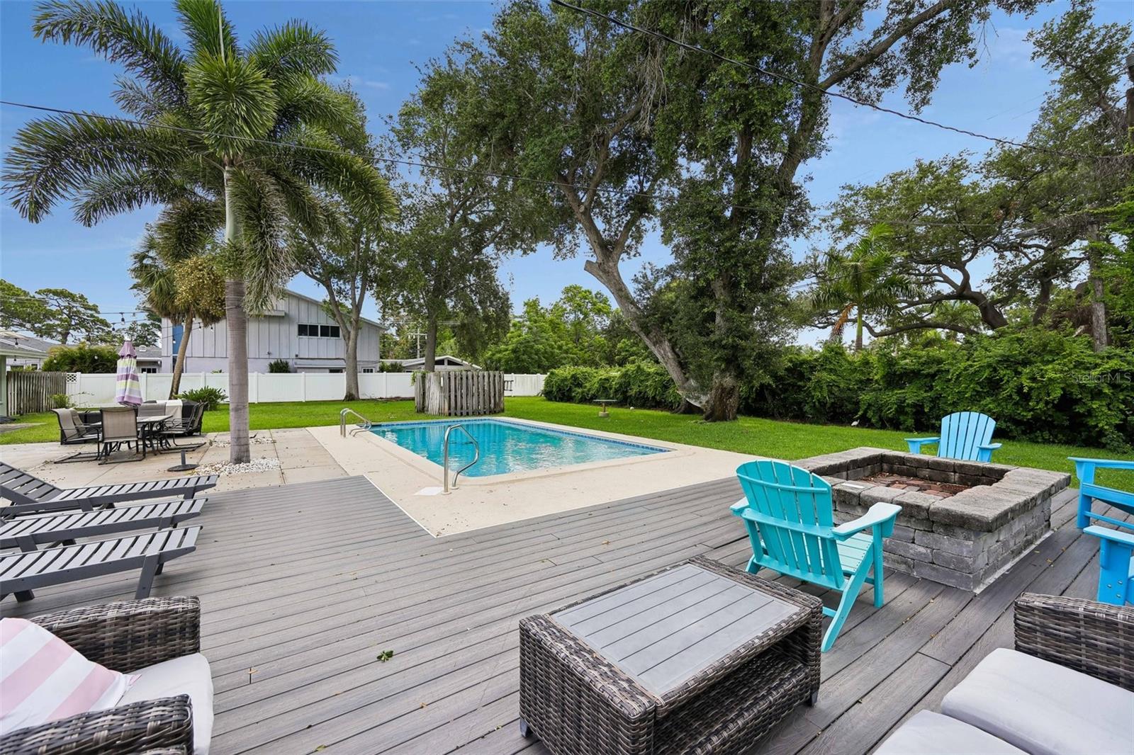 BALLENTINE MANOR ESTATES - Residential