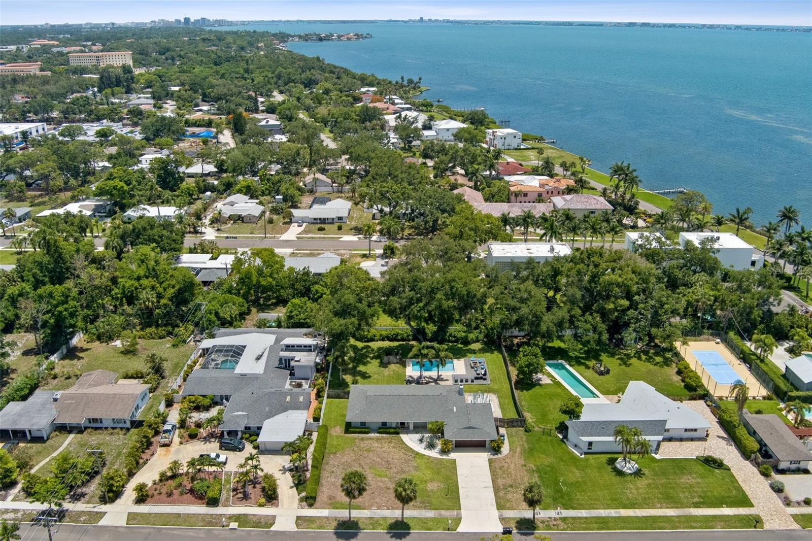 BALLENTINE MANOR ESTATES - Residential