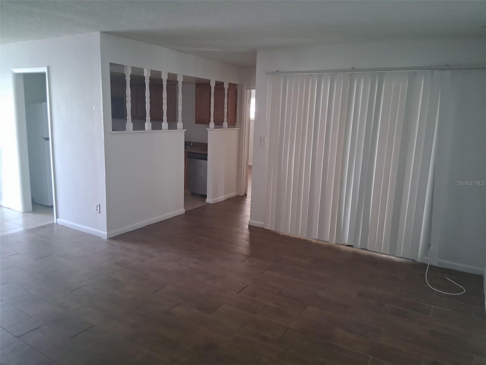 LAUREL HILLS CONDO - Residential Lease