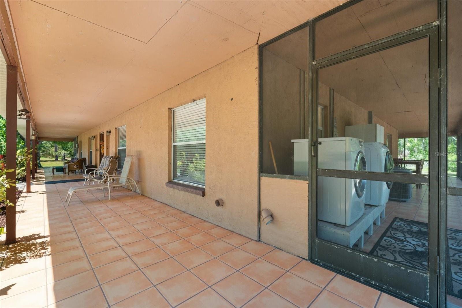 WILLOW SHORES - Residential