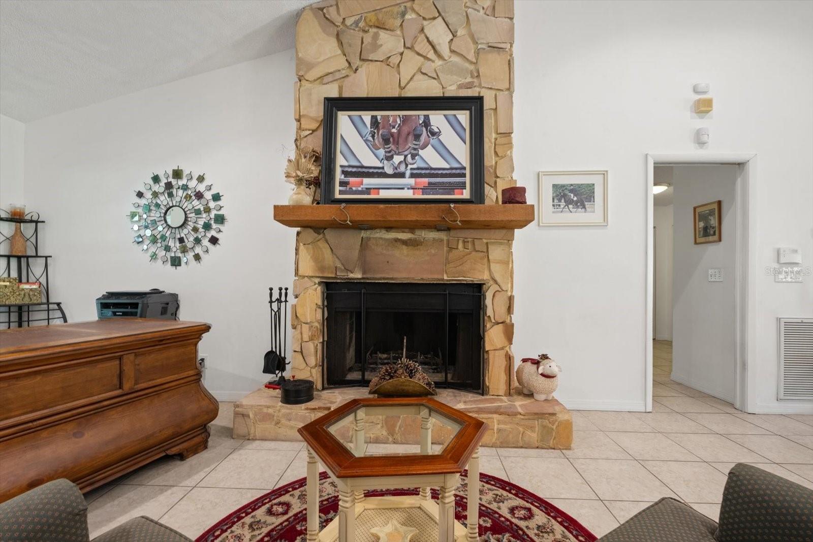 WILLOW SHORES - Residential