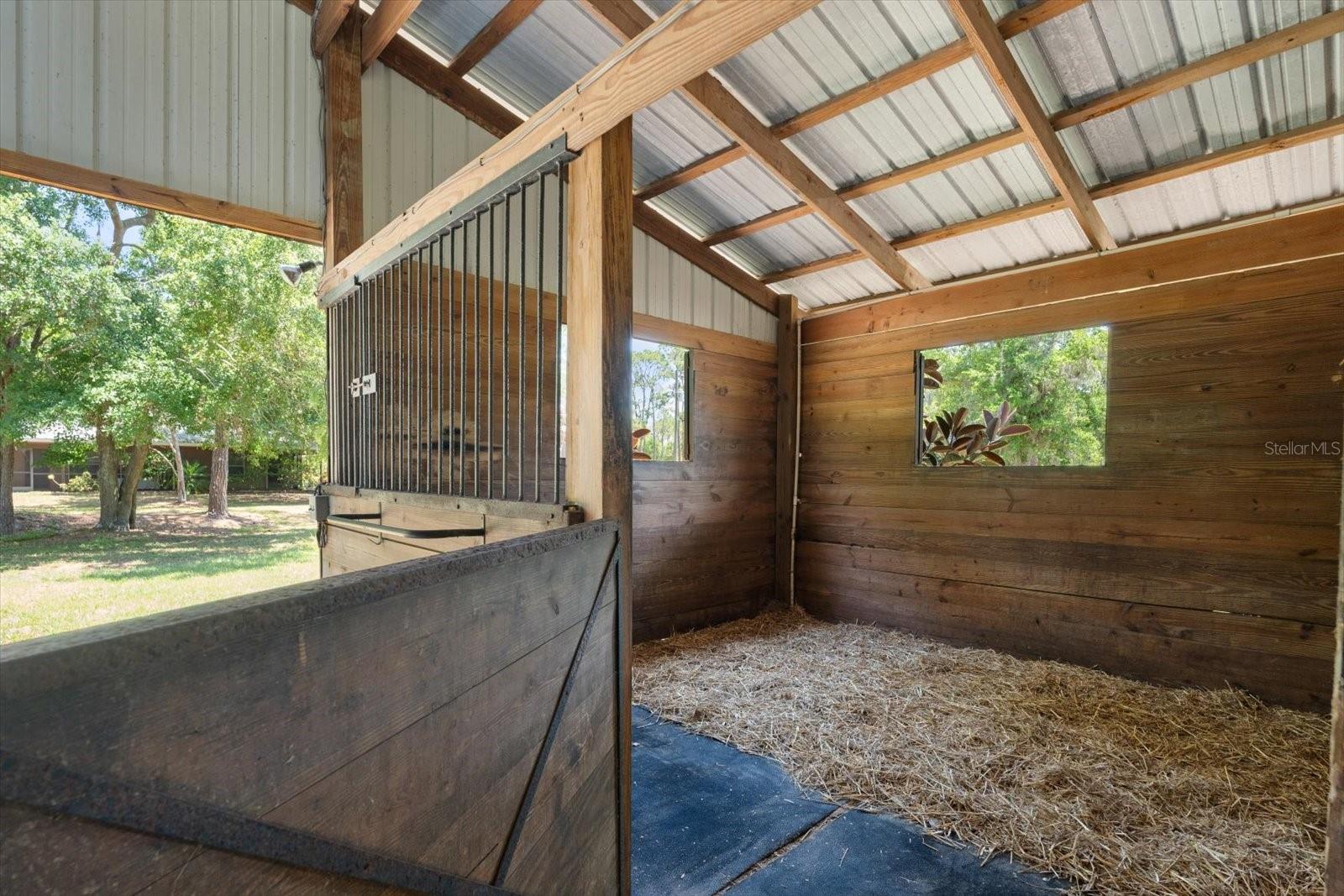 WILLOW SHORES - Residential