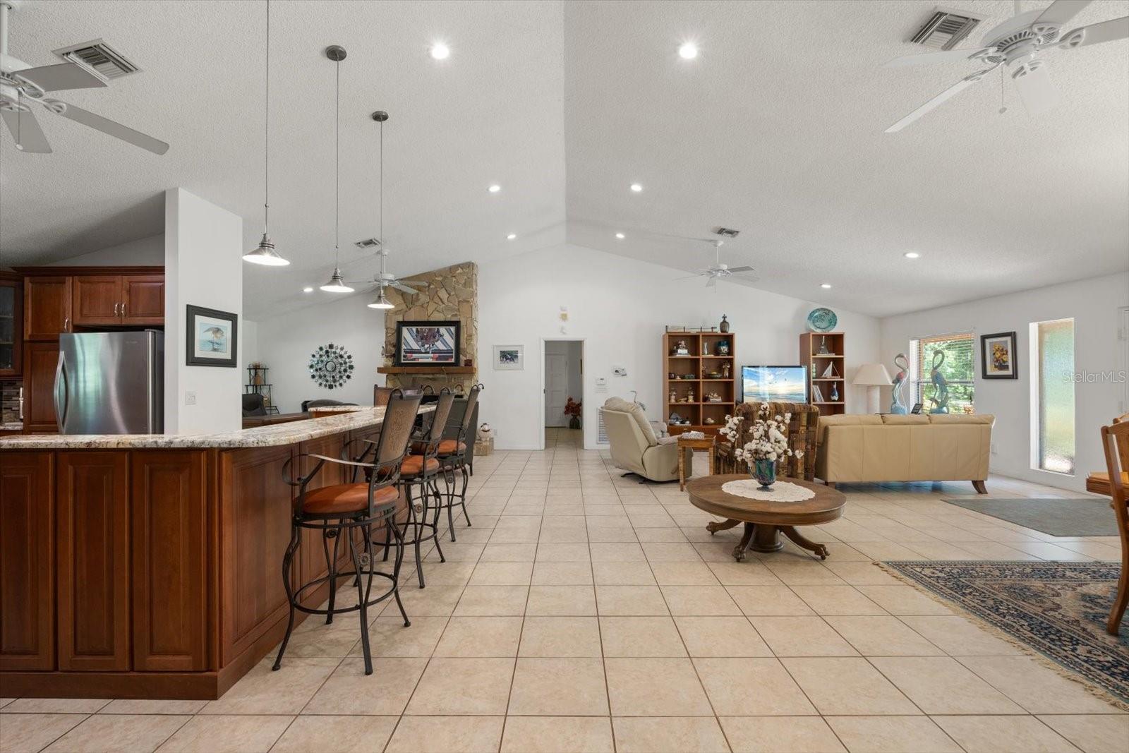 WILLOW SHORES - Residential