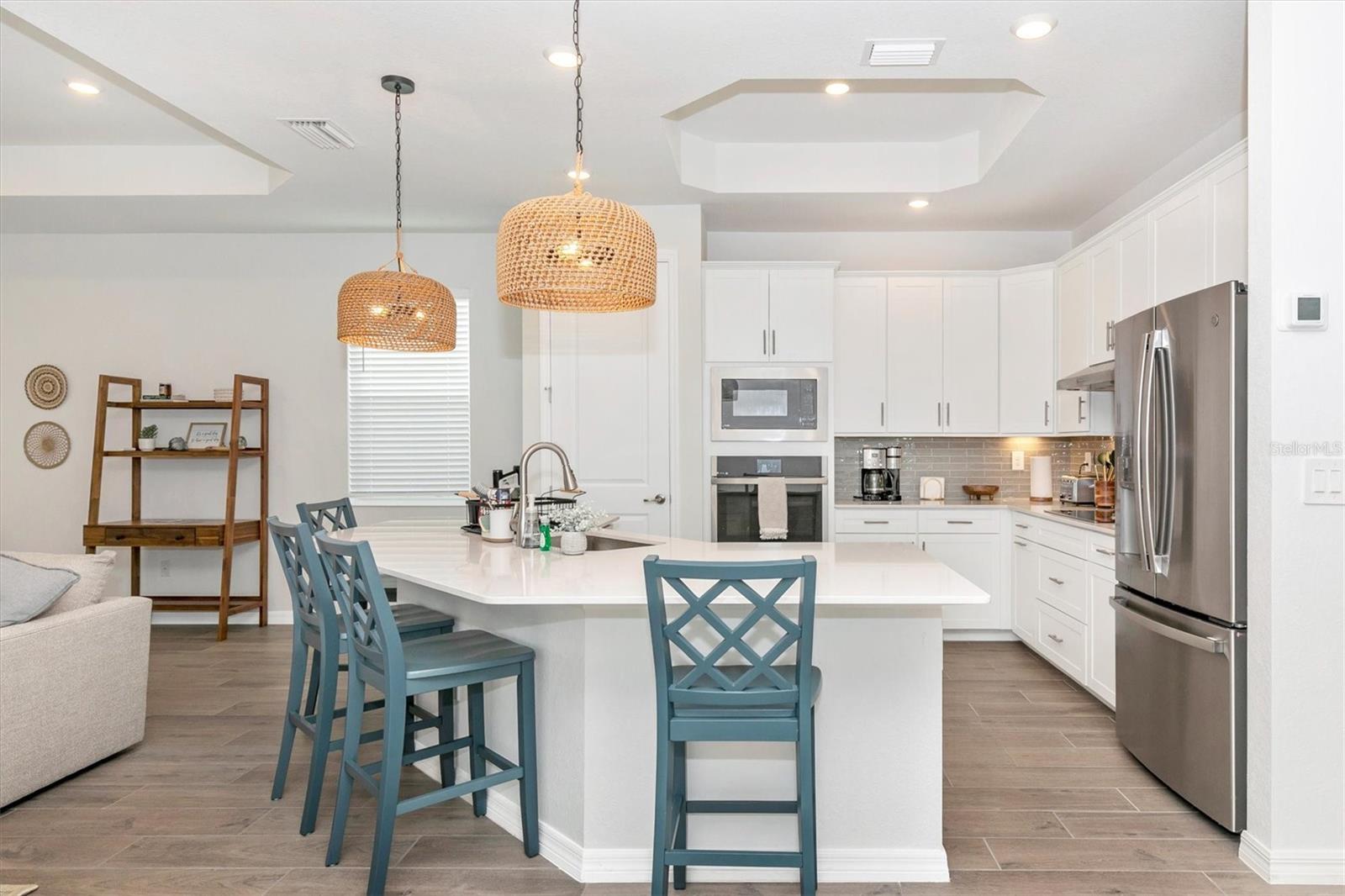 WELLEN PARK GOLF & COUNTRY CLUB - Residential Lease
