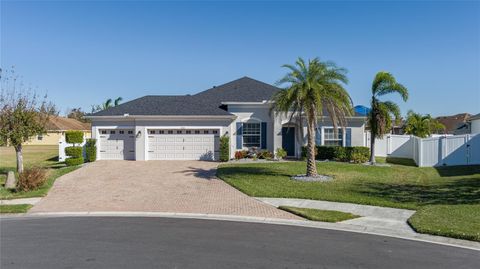 A home in ELLENTON