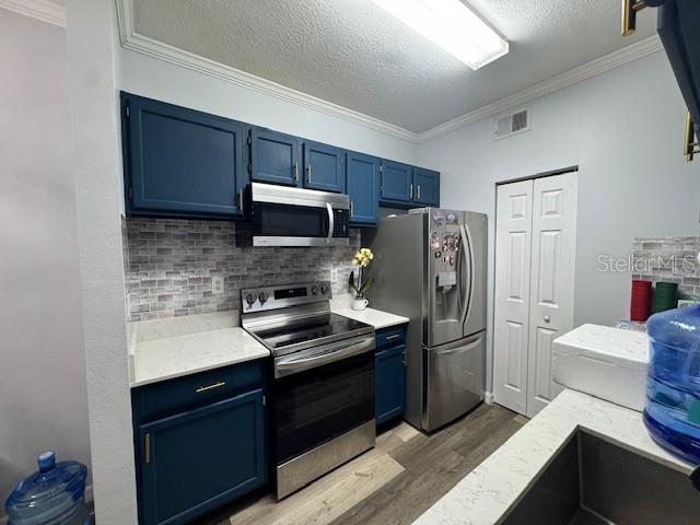 THE PINNACLE AT CARROLLWOOD A - Residential