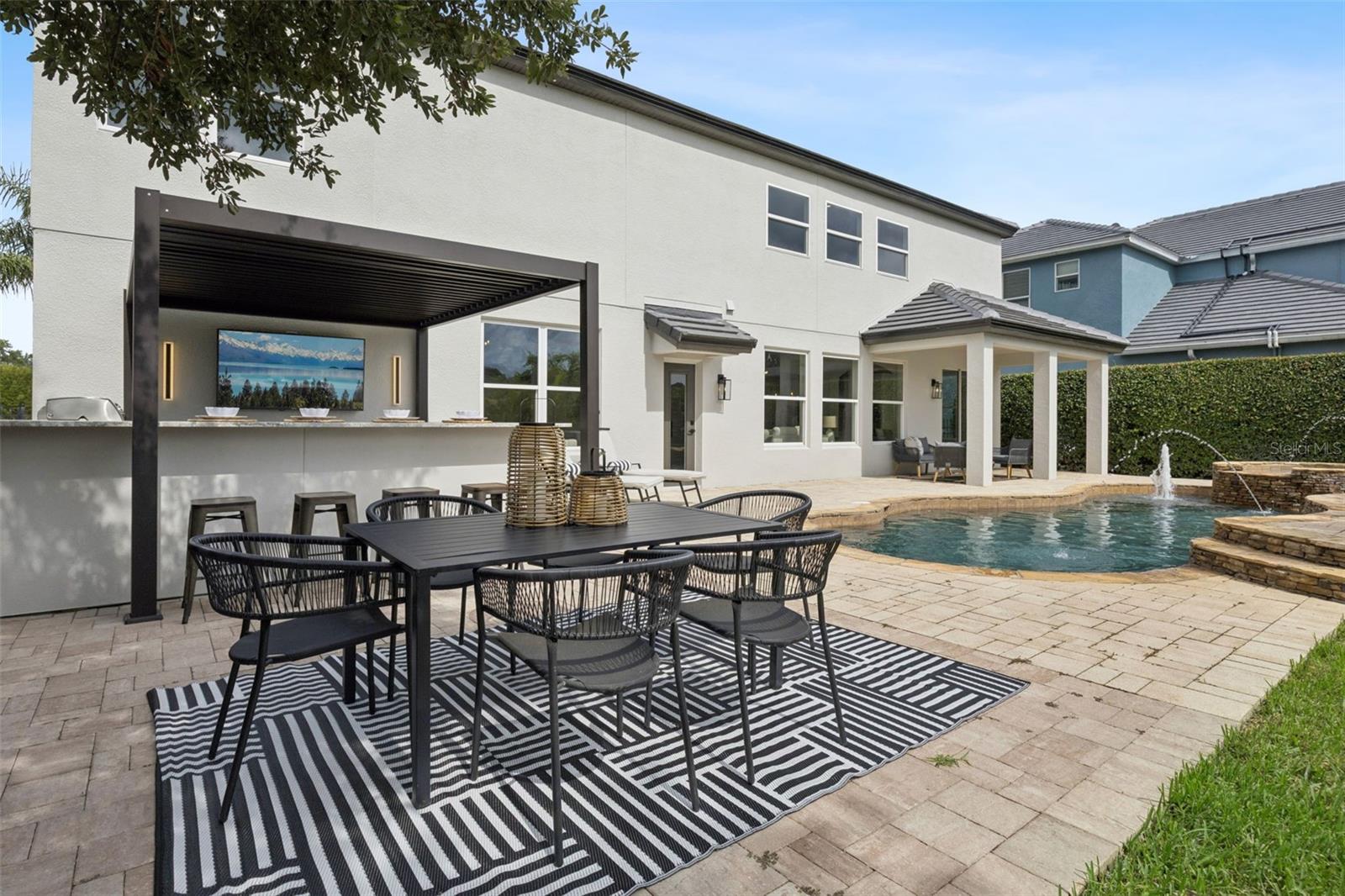 1812 LAKE ROBERTS LANDING DRIVE