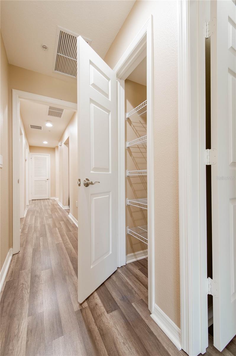 PALMA SOLA TRACE - Residential