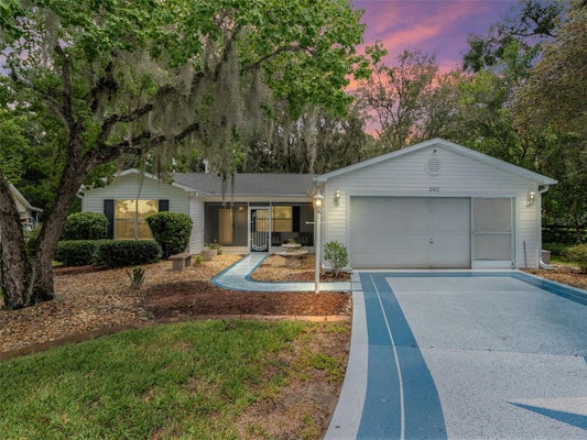 202 JUAREZ WAY, LADY LAKE, FL 32159 - Image d42440f852d154fb3d545bbdfcbef773/1350077690
