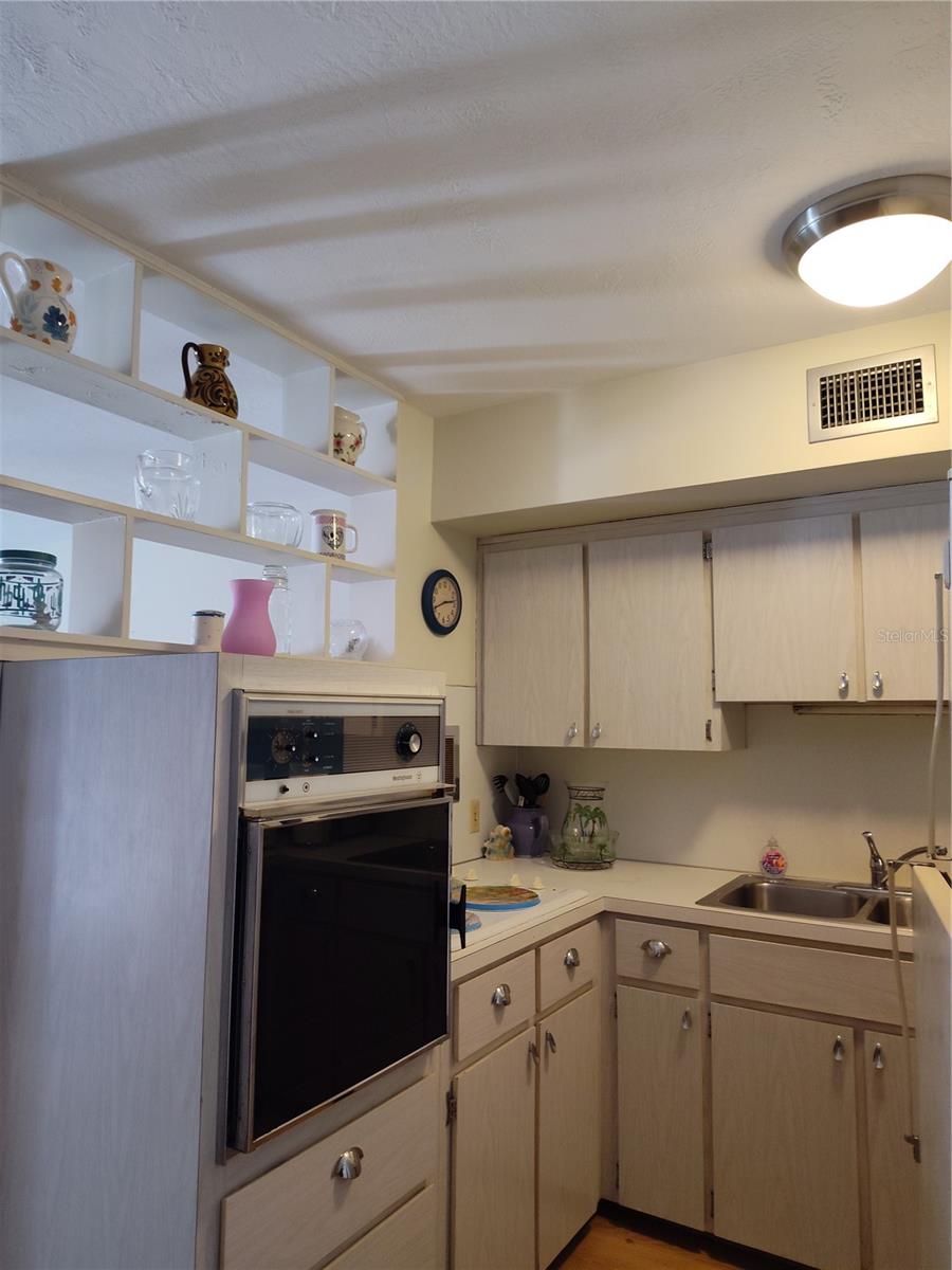 4140 55TH STREET N 1115