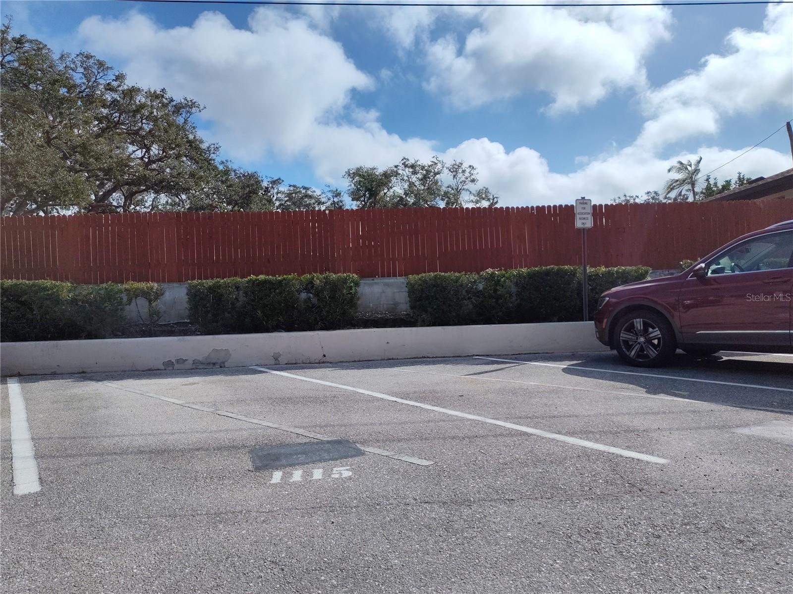 CLEARVIEW OAKS CONDO - Residential