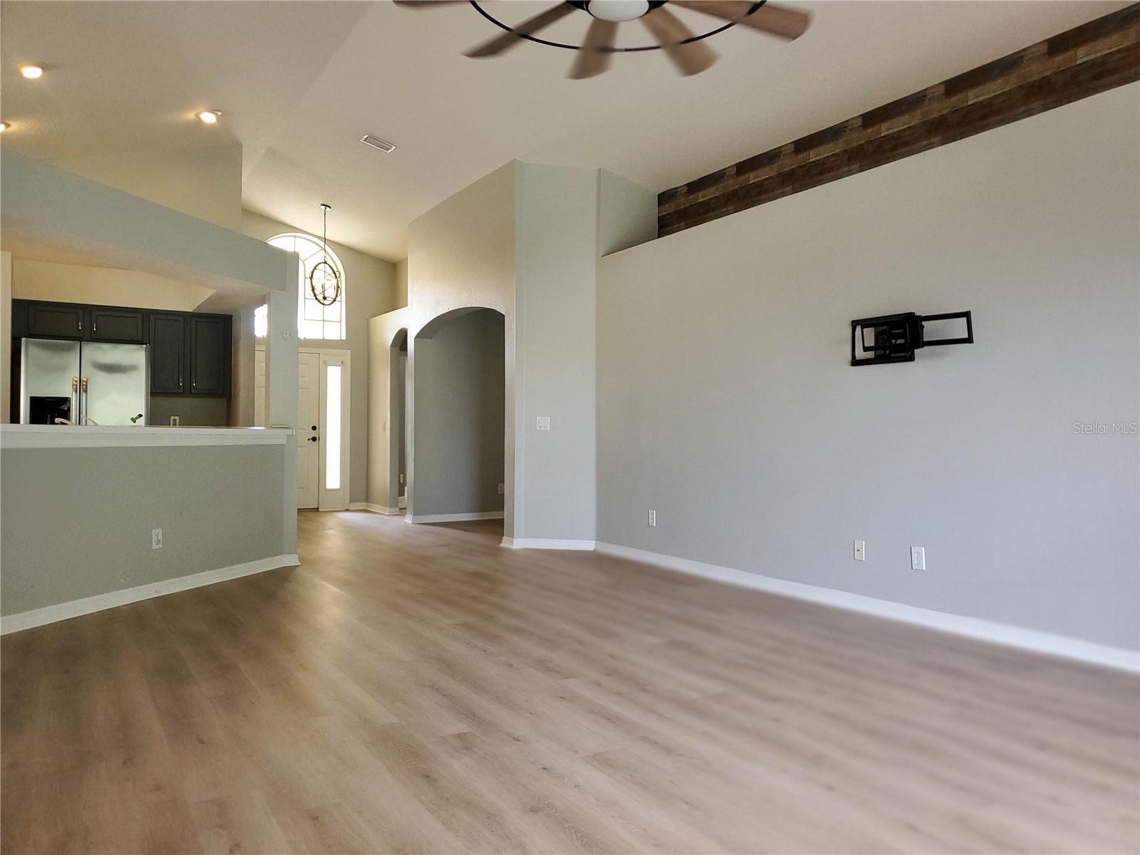 TRAPNELL RIDGE - Residential Lease