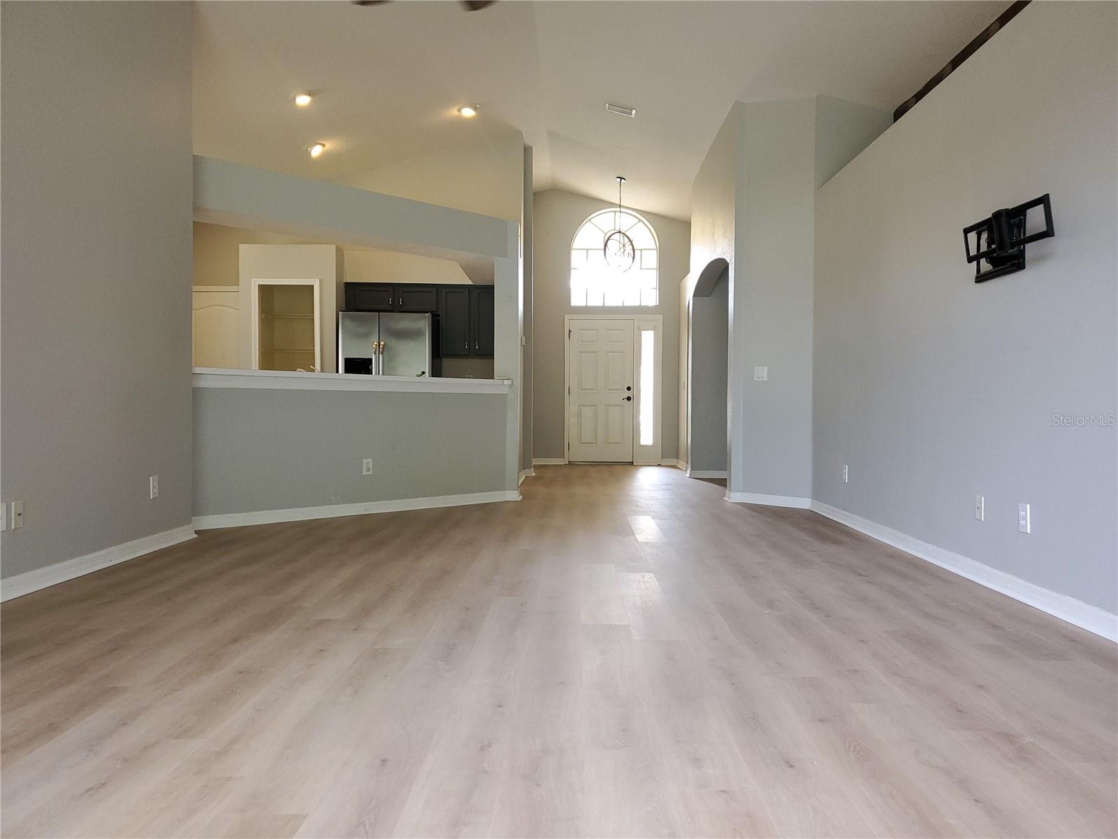 TRAPNELL RIDGE - Residential Lease