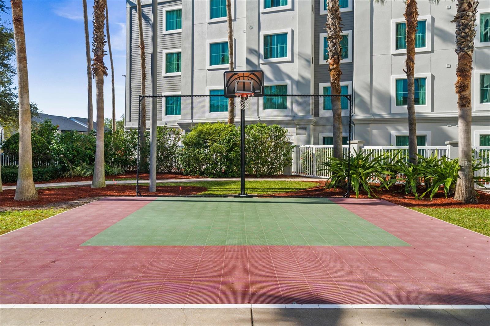 HAWTHORNE - Residential