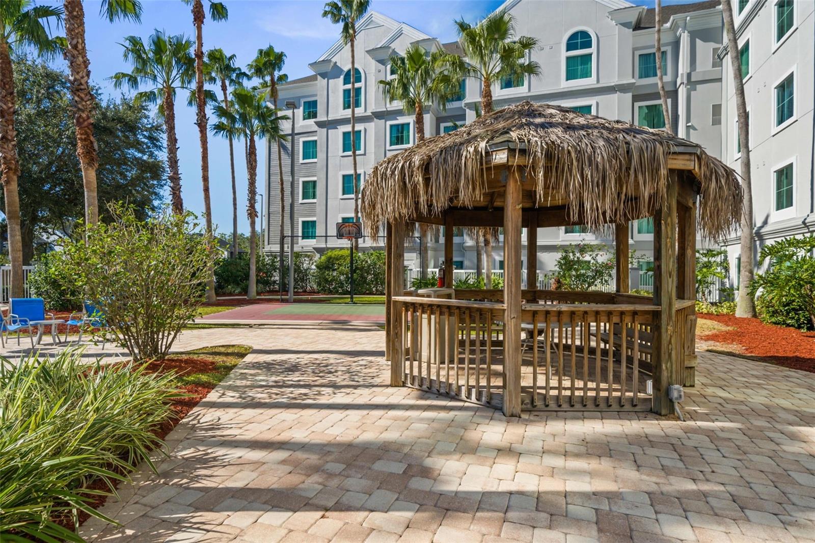 HAWTHORNE - Residential