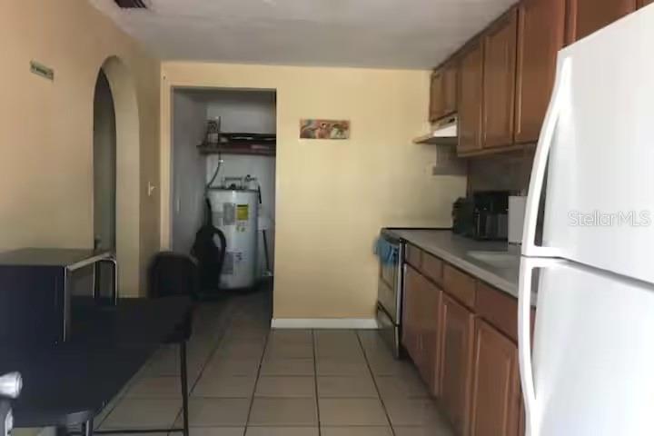 POS SUB OF LT 11 BLK N - Residential