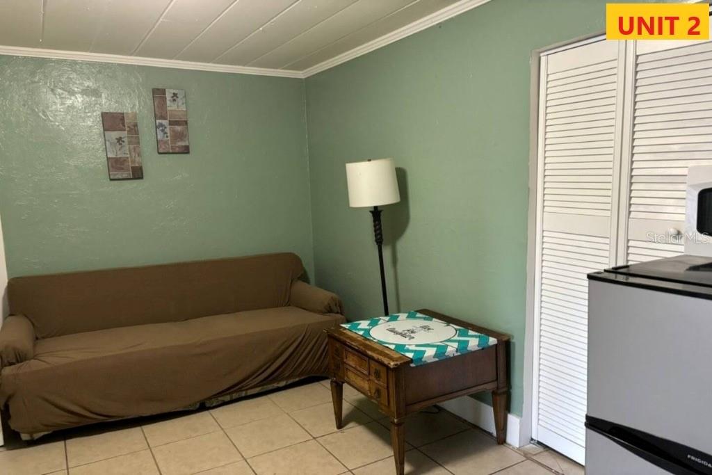 POS SUB OF LT 11 BLK N - Residential