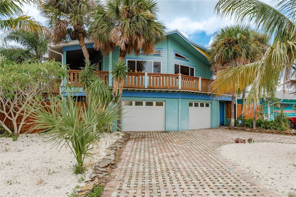 Photo of 2815 45th Street S, Gulfport, FL 33711 (MLS # TB8426301)