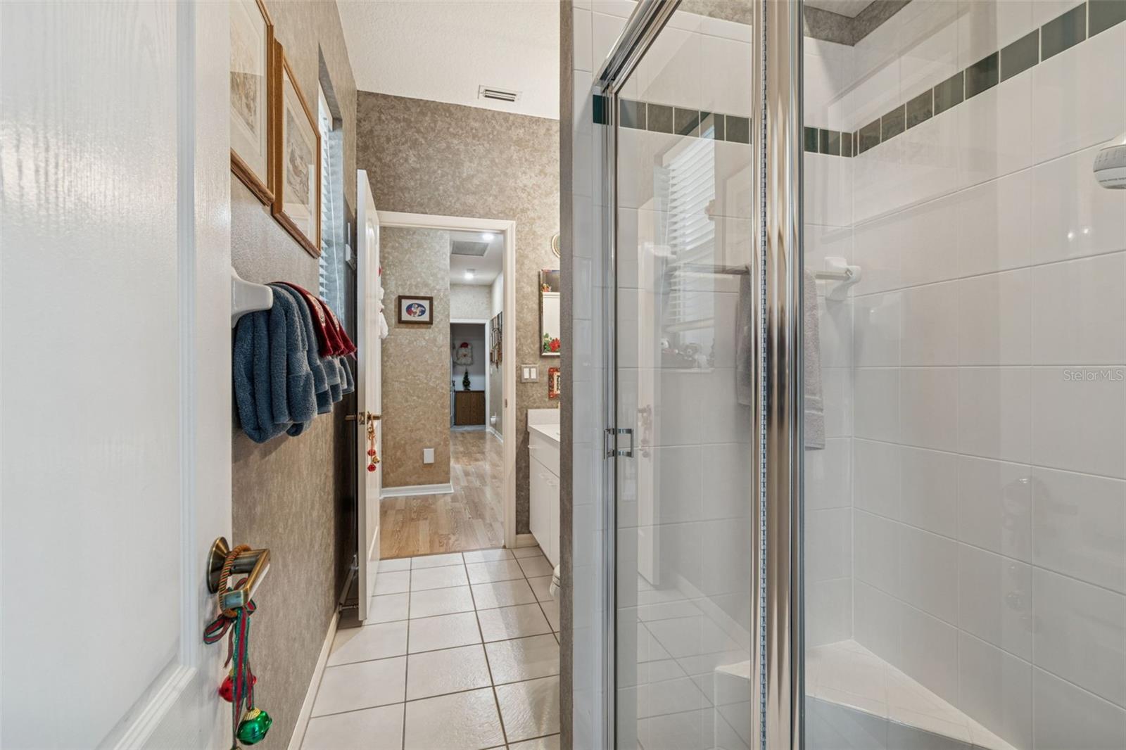 WHITCOMB PLACE - Residential