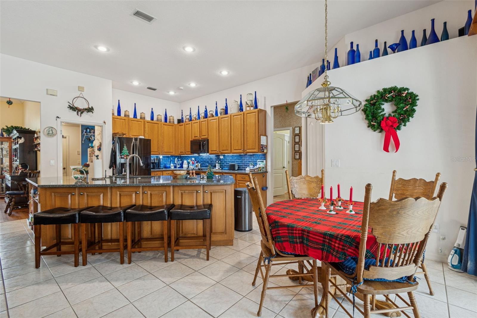 WHITCOMB PLACE - Residential